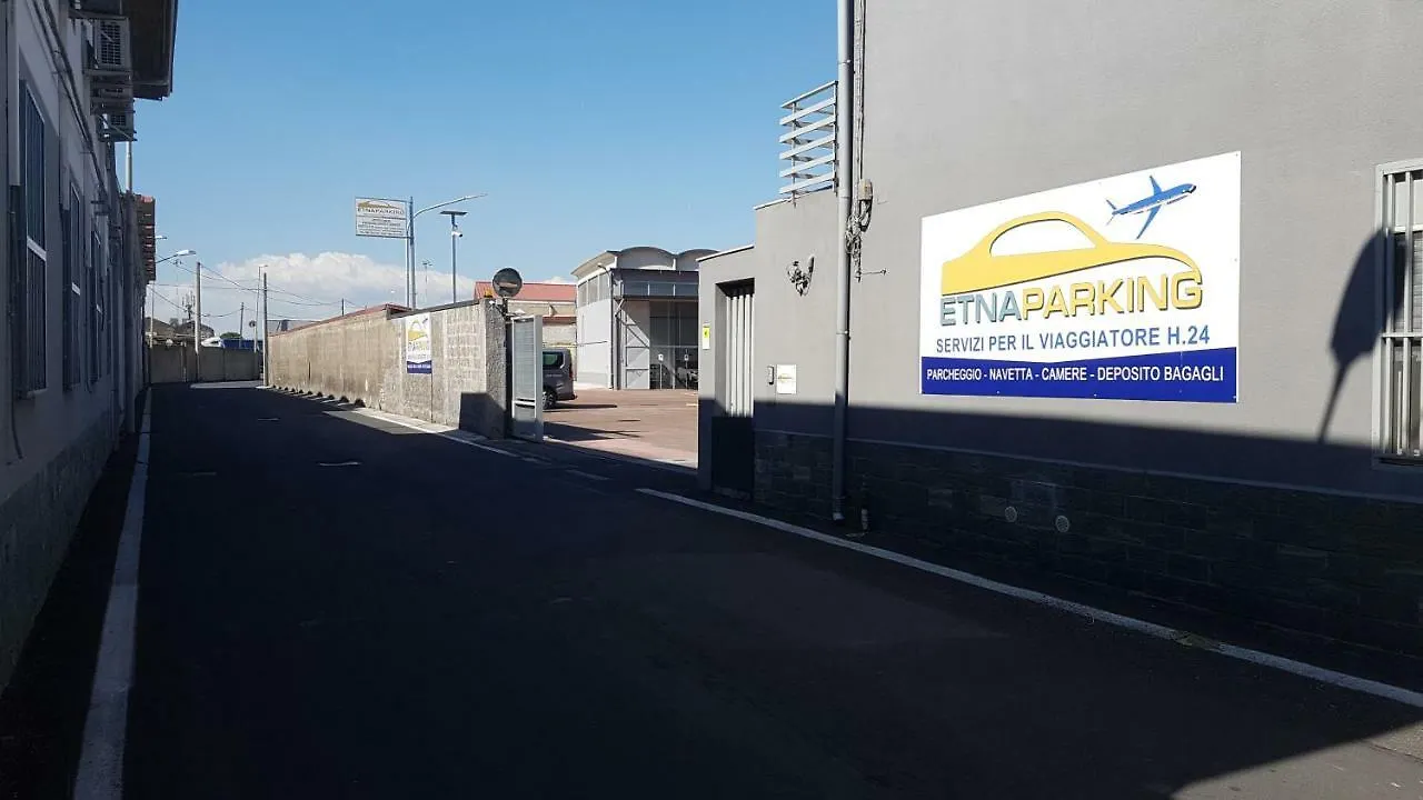Guest house Etna Parking Hotel Catania